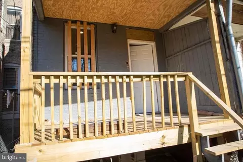 437 Lorraine Ave E, Baltimore, MD 21218 photo 2