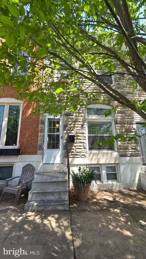 925 S Clinton St, Baltimore, MD 21224
