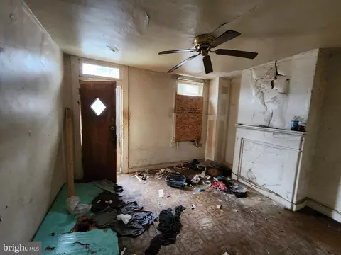 Living - 1617 Cole St, Baltimore, MD 21223 photo 1 of 1