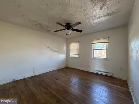 Bedroom - 5356 Cuthbert Ave, Baltimore, MD 21215 photo 4 of 5