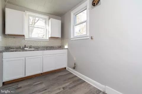 Entry Way - 6116 Moyer Ave, Baltimore, MD 21206 photo 1 of 3