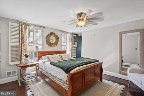 Bedroom - 1430 Jackson St, Baltimore, MD 21230 photo 1 of 4