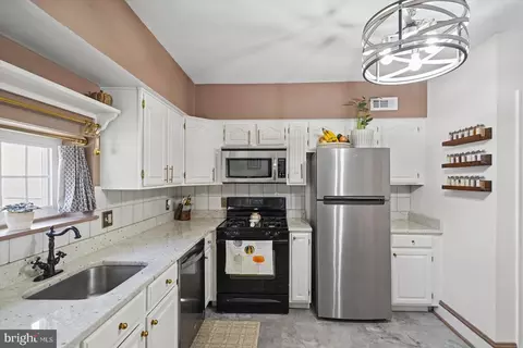 Kitchen - 1430 Jackson St, Baltimore, MD 21230 photo 1 of 1