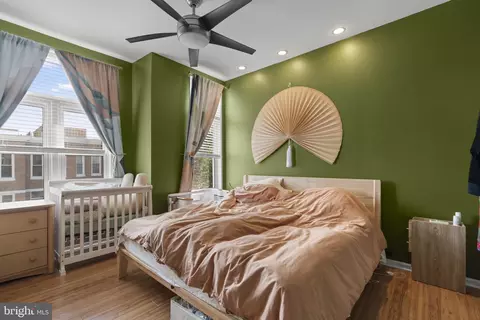 Bedroom - 1702 Jackson St, Baltimore, MD 21230 photo 5 of 6