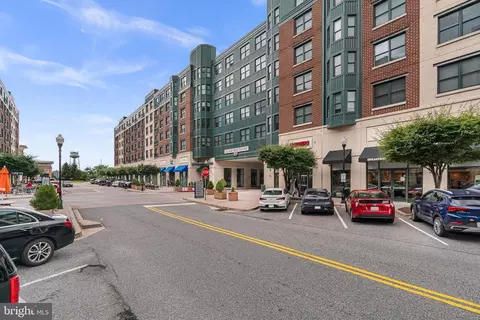 Exterior - 1702 Jackson St, Baltimore, MD 21230 photo 11 of 14