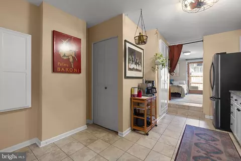 Entry Way - 1702 Jackson St, Baltimore, MD 21230 photo 4 of 7