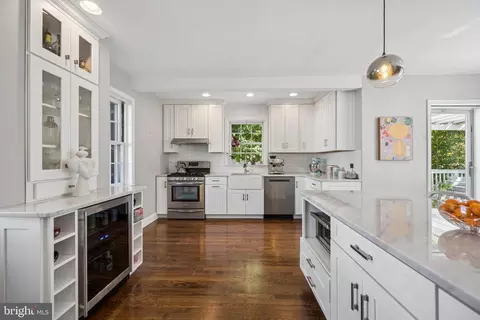 Kitchen - 7 Goodale Pl, Baltimore, MD 21212 photo 5 of 6