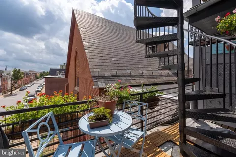 Exterior - 17 E Ostend St, Baltimore, MD 21230 photo 3 of 7