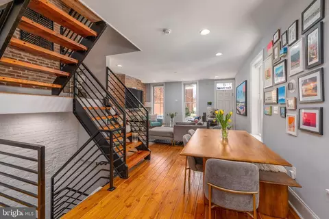 Entry Way - 17 E Ostend St, Baltimore, MD 21230 photo 1 of 6