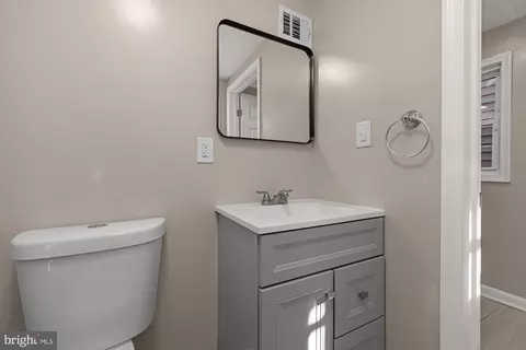 Entry Way - 1413 Eager St, Baltimore, MD 21205 photo 1 of 1