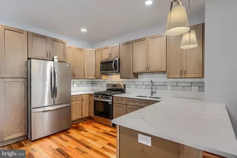 Kitchen - 4329 Falls Rd, Baltimore, MD 21211 photo 1 of 6