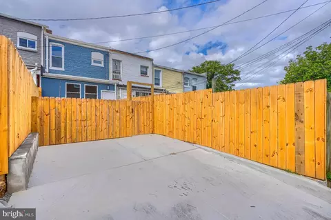 Exterior - 4329 Falls Rd, Baltimore, MD 21211 photo 6 of 6