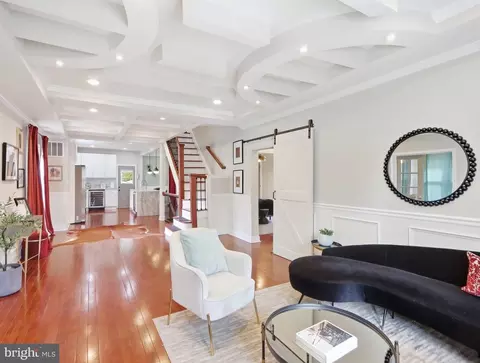 Entry Way - 4216 Elderon Ave, Baltimore, MD 21215 photo 3 of 8