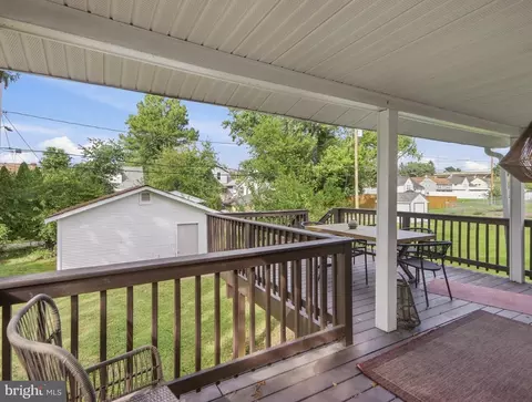 Exterior - 4216 Elderon Ave, Baltimore, MD 21215 photo 2 of 4
