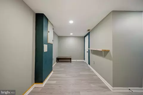 Entry Way - 1370 Limit Ave, Baltimore, MD 21239 photo 2 of 5