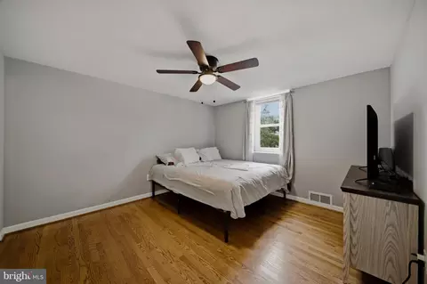 Bedroom - 1370 Limit Ave, Baltimore, MD 21239 photo 3 of 5