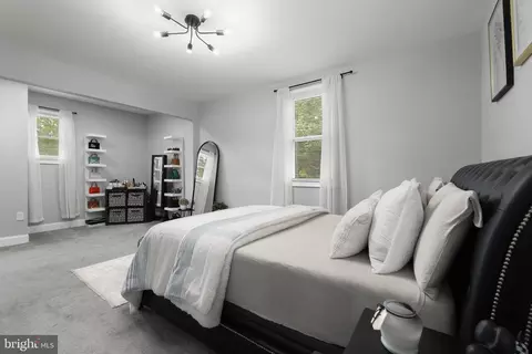 Bedroom - 2923 Silver Hill Ave, Baltimore, MD 21207 photo 1 of 4