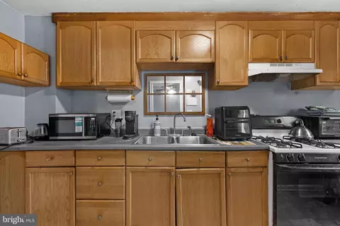 Kitchen - 5110 Chalgrove Ave, Baltimore, MD 21215 photo 1 of 1