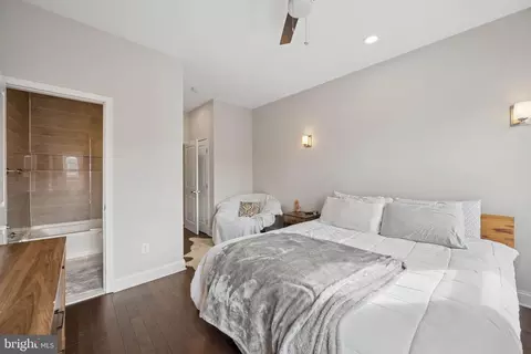 Bedroom - 2038 E Preston St, Baltimore, MD 21213 photo 2 of 3