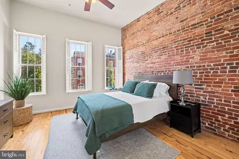 Bedroom - 1264 Battery Ave, Baltimore, MD 21230 photo 3 of 5
