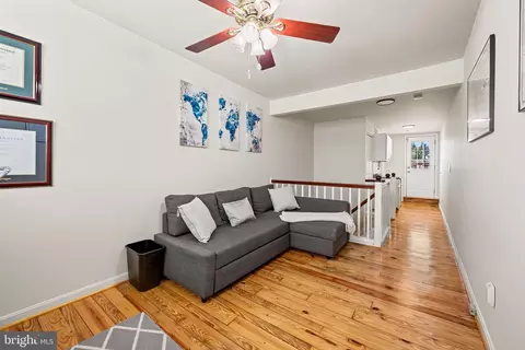Entry Way - 1264 Battery Ave, Baltimore, MD 21230 photo 2 of 2