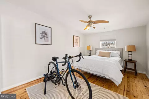 Bedroom - 1264 Battery Ave, Baltimore, MD 21230 photo 1 of 5