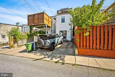 Exterior - 1264 Battery Ave, Baltimore, MD 21230 photo 6 of 9