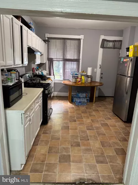 Kitchen - 1512 E 28th St E, Baltimore, MD 21218 photo 2 of 2