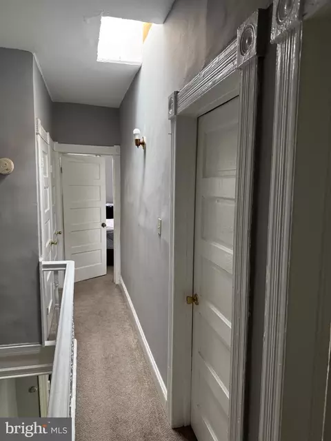 Entry Way - 1512 E 28th St E, Baltimore, MD 21218 photo 6 of 8