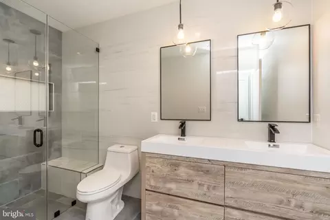 Bath - 3008 Odonnell St, Baltimore, MD 21224 photo 8 of 8