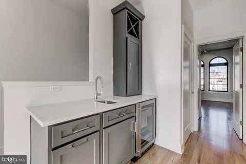 Entry Way - 3008 Odonnell St, Baltimore, MD 21224 photo 2 of 2
