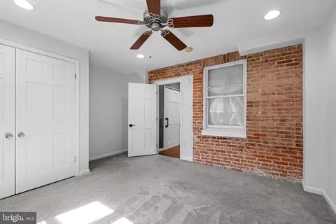 Bedroom - 41 E Hamburg St, Baltimore, MD 21230 photo 3 of 3