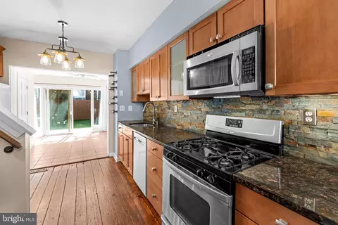 Kitchen - 41 E Hamburg St, Baltimore, MD 21230 photo 1 of 4