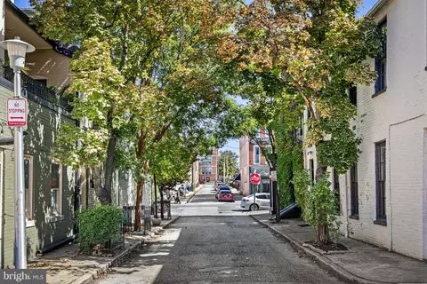 Exterior - 41 E Hamburg St, Baltimore, MD 21230 photo 4 of 15
