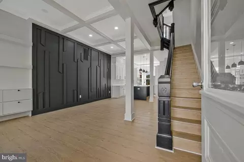 Entry Way - 345 Robert St, Baltimore, MD 21217 photo 4 of 12