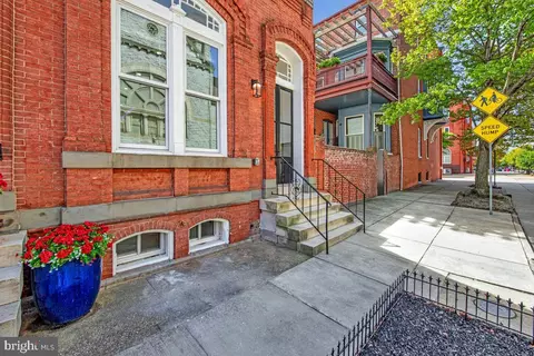 Exterior - 345 Robert St, Baltimore, MD 21217 photo 2 of 6