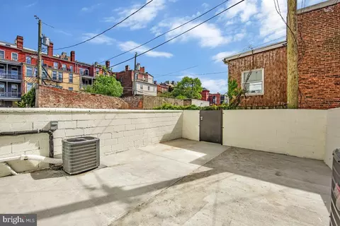 Exterior - 345 Robert St, Baltimore, MD 21217 photo 6 of 6