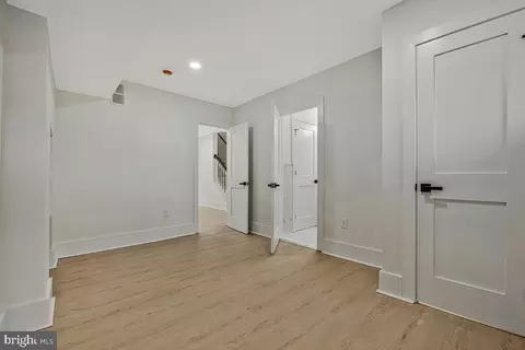 Entry Way - 345 Robert St, Baltimore, MD 21217 photo 2 of 12