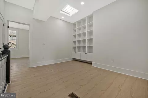 Entry Way - 345 Robert St, Baltimore, MD 21217 photo 12 of 12