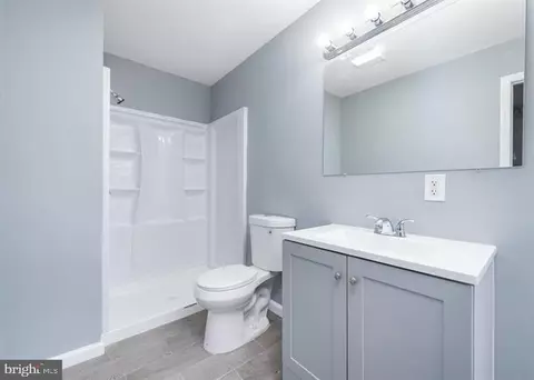 Bath - 1314 N Mount St, Baltimore, MD 21217 photo 1 of 1