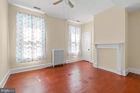 Bedroom - 2500 N Calvert St, Baltimore, MD 21218 photo 2 of 4