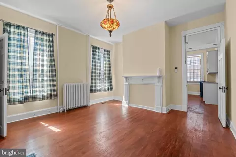 Living - 2500 N Calvert St, Baltimore, MD 21218 photo 4 of 4