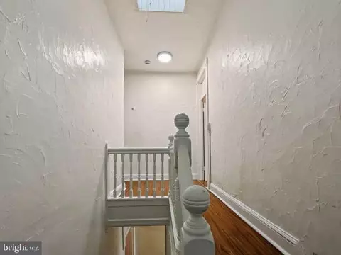 Entry Way - 1832 Riggs Ave, Baltimore, MD 21217 photo 3 of 4
