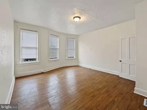 Living - 1832 Riggs Ave, Baltimore, MD 21217 photo 6 of 7