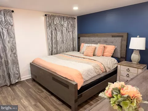 Bedroom - 444 E Patapsco Ave, Baltimore, MD 21225 photo 3 of 3