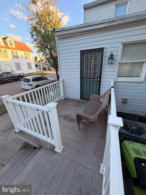 Exterior - 444 E Patapsco Ave, Baltimore, MD 21225 photo 3 of 6