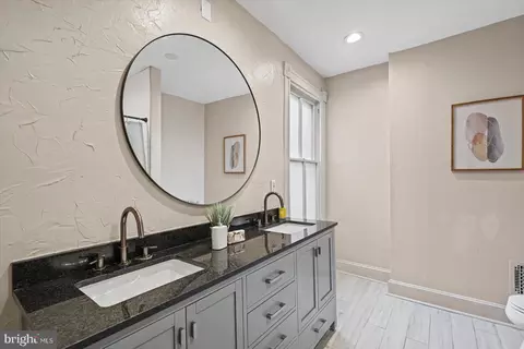 Bath - 2926 E Baltimore St, Baltimore, MD 21224 photo 1 of 3