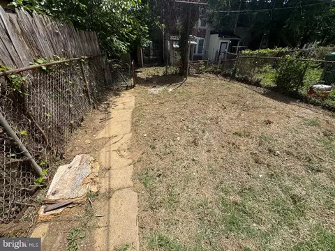 Exterior - 3221 Brighton St, Baltimore, MD 21216 photo 5 of 6