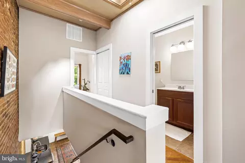 Entry Way - 313 W 28th St, Baltimore, MD 21211 photo 5 of 6
