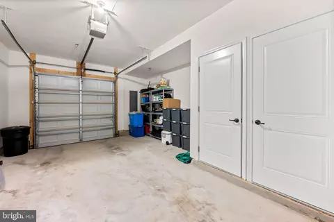 Entry Way - 4604 Marlene Mews, Baltimore, MD 21224 photo 5 of 5